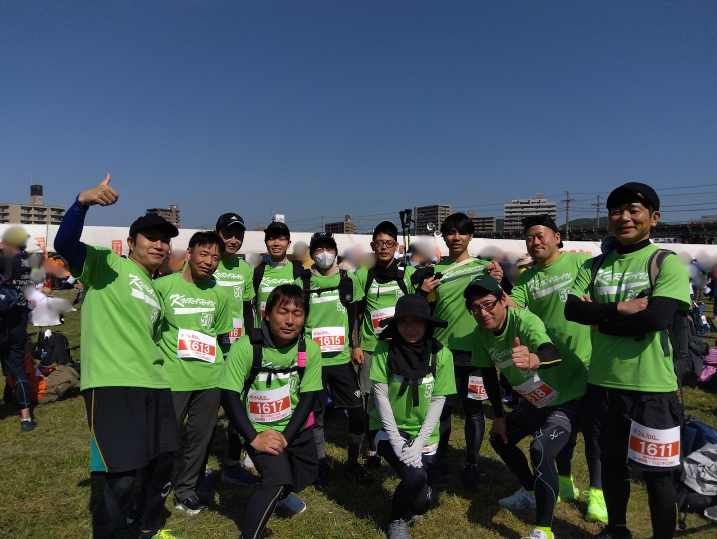 スタート前のまだ元気な姿のスタッフたち