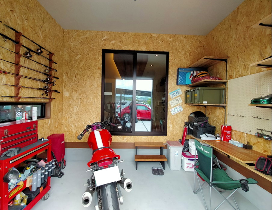 ガレージ×アウトドア