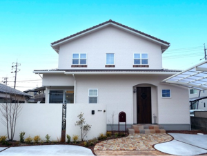 大人可愛い「南欧風」の佇まい