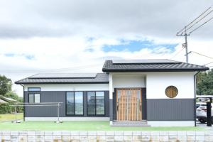 広々空間で家族と楽しめる庭
